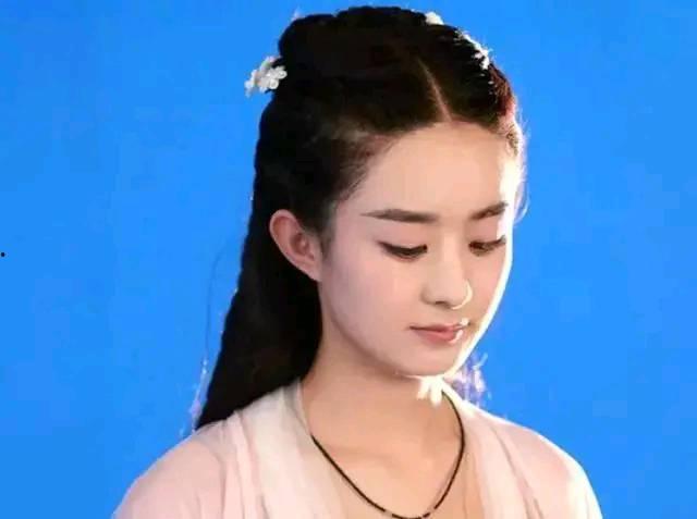 娱乐圈吃瓜赵丽颖,娱乐圈的瓜田，她如何成为焦点？